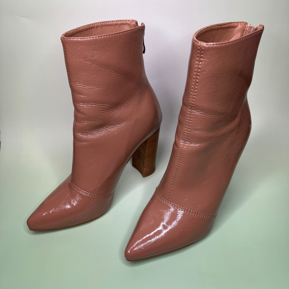 Billini patent leather nude ankle boots size 8